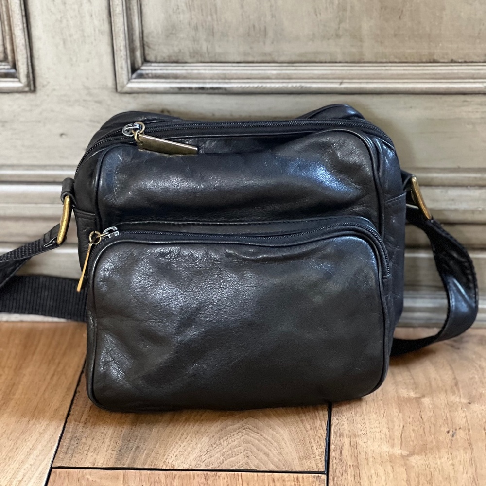 DKNY Black Leather Shoulder Bag